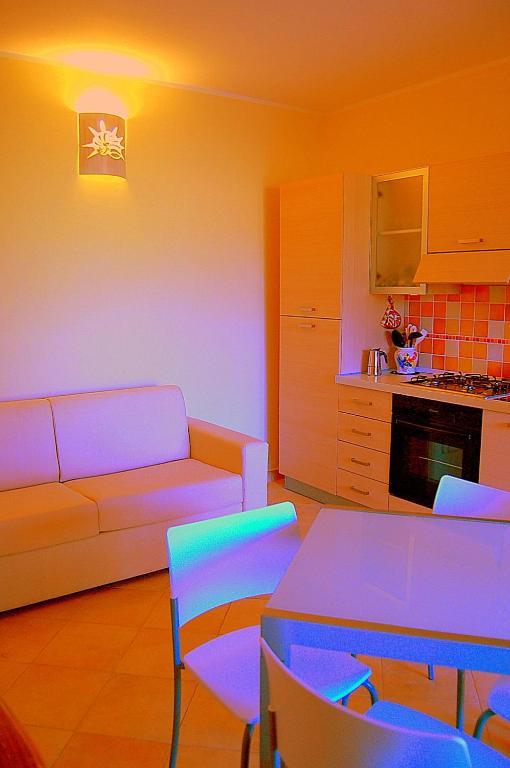 La Cerbiatta Residence Loiri Porto San Paolo Стая снимка
